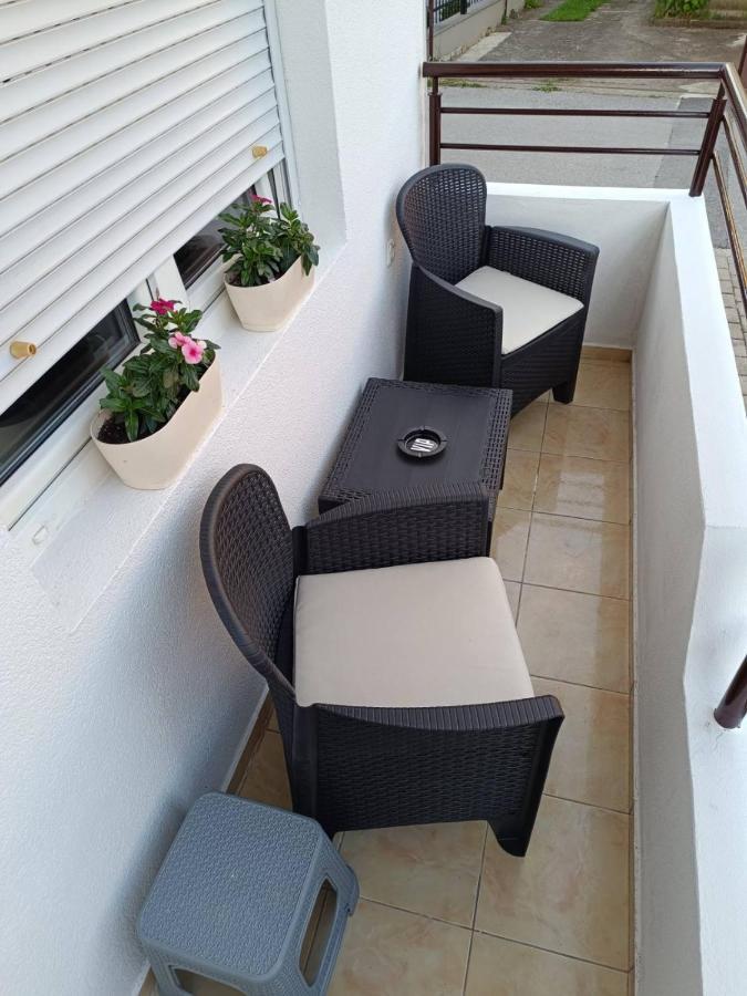 Finesi Apartments 3 Охрид Экстерьер фото